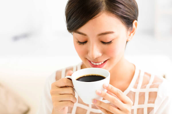 Uống cà phê giúp gia tăng trí nhớ ngắn hạn.