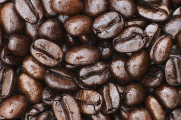Cà phê mức Medium Dark Roast.